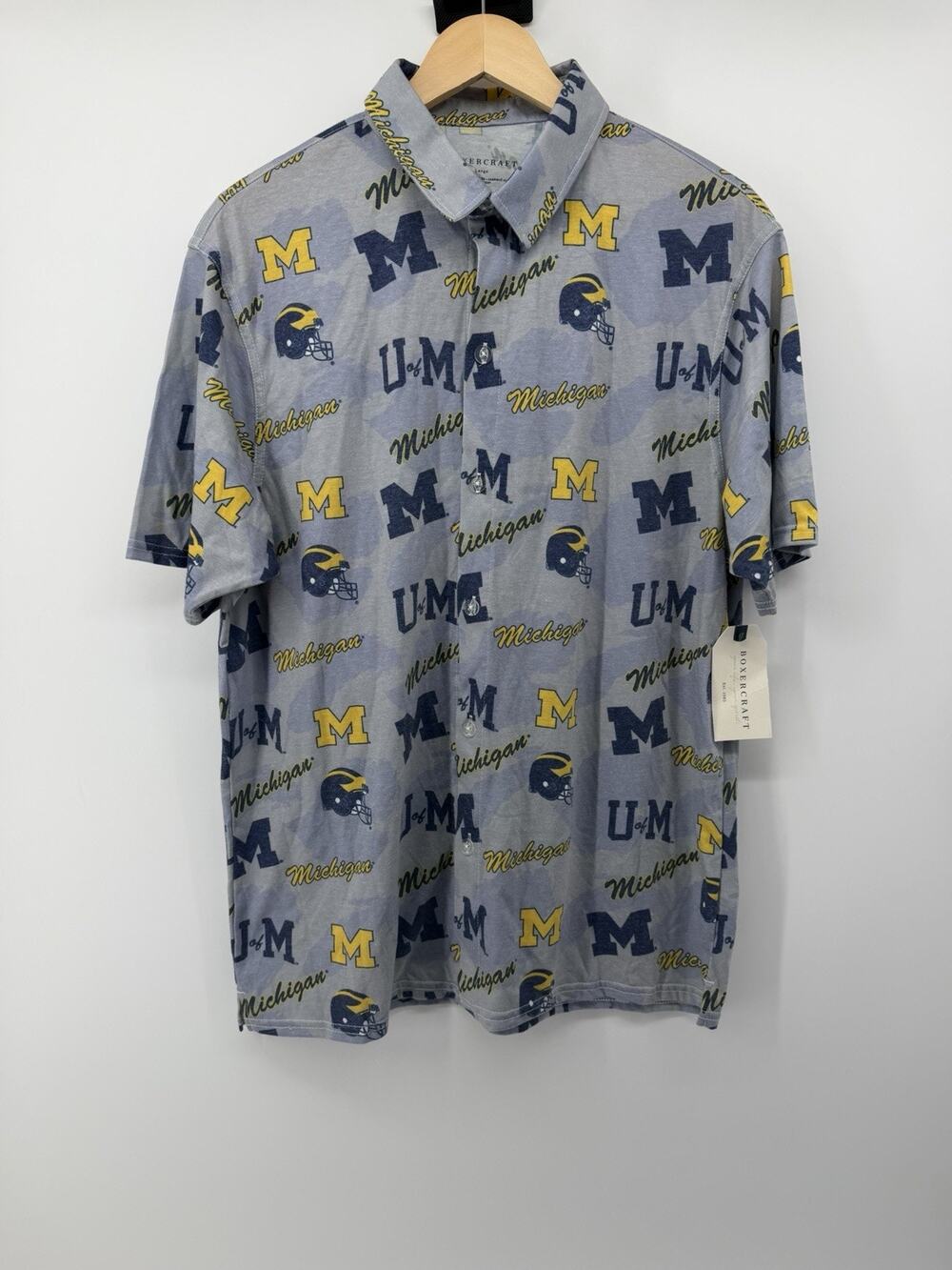 Michigan Wolverines Boxercraft Shirt Large